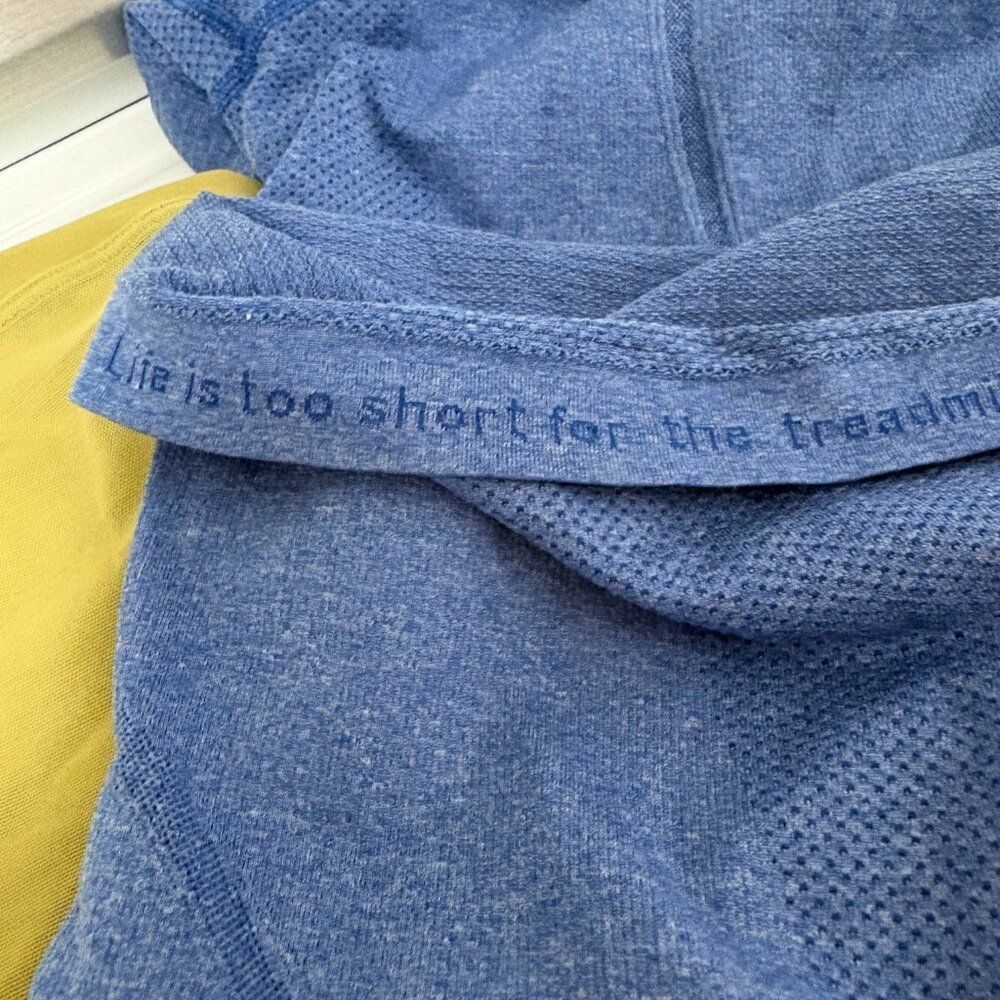 lululemon athletica Blue Short Sleeve Shirt Size 8 - Picture 5 of 6